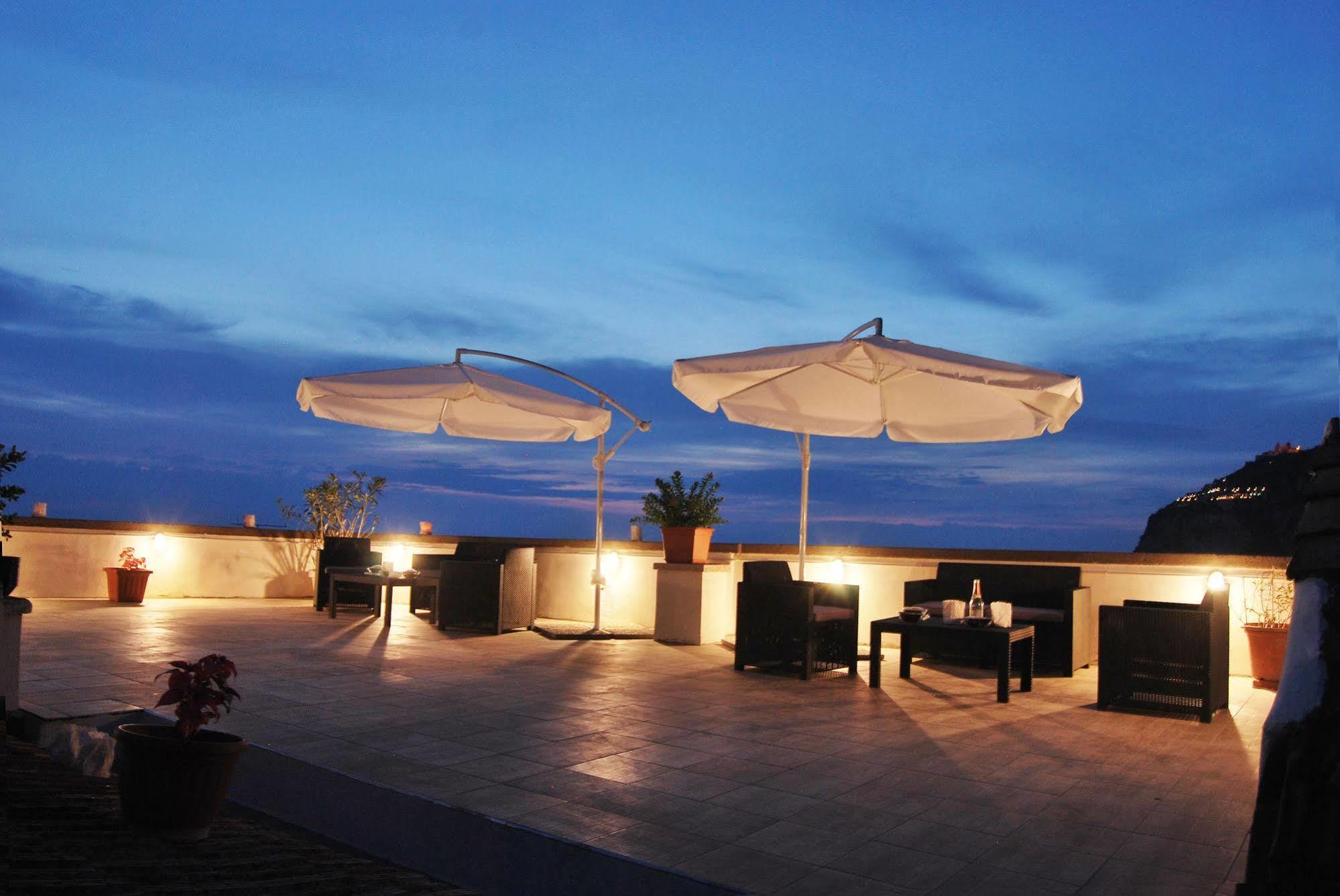 La Pennichella Sorrentina Relais Hotel Meta Bagian luar foto